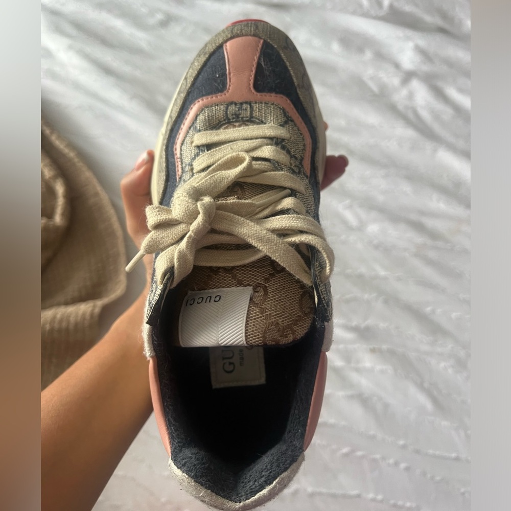 Gucci Rython | Authentic | sz 36 - Picture 8 of 11